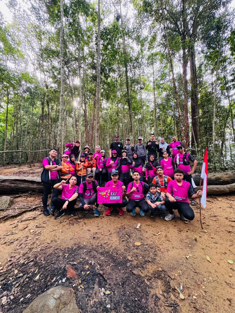 RAT Runners Squad Gelar Trekking dan Aksi Bersih-Bersih di Gunung Bintan, Wadahi Healing dan Kerjasama Tim RAT Runners Squad Gelar Trekking dan Aksi Bersih-Bersih di Gunung Bintan, Wadahi Healing dan Kerjasama Tim