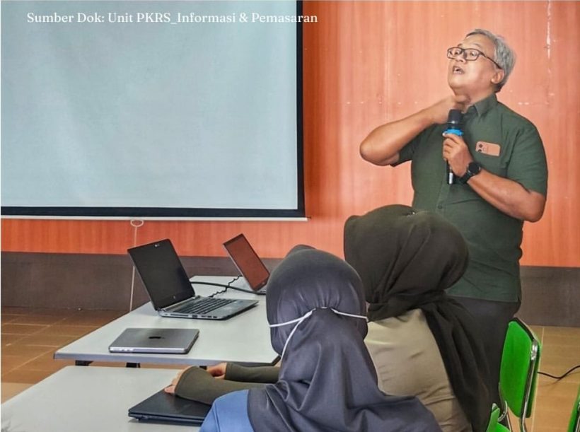 Dokter RSUD Raja Ahmad Tabib Bahas Kasus Acute Abdomen dalam Inhouse Training
